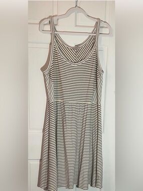 Gap Black & White Striped Sleeveless Tank Dress~ Skater style. Womens size XL
